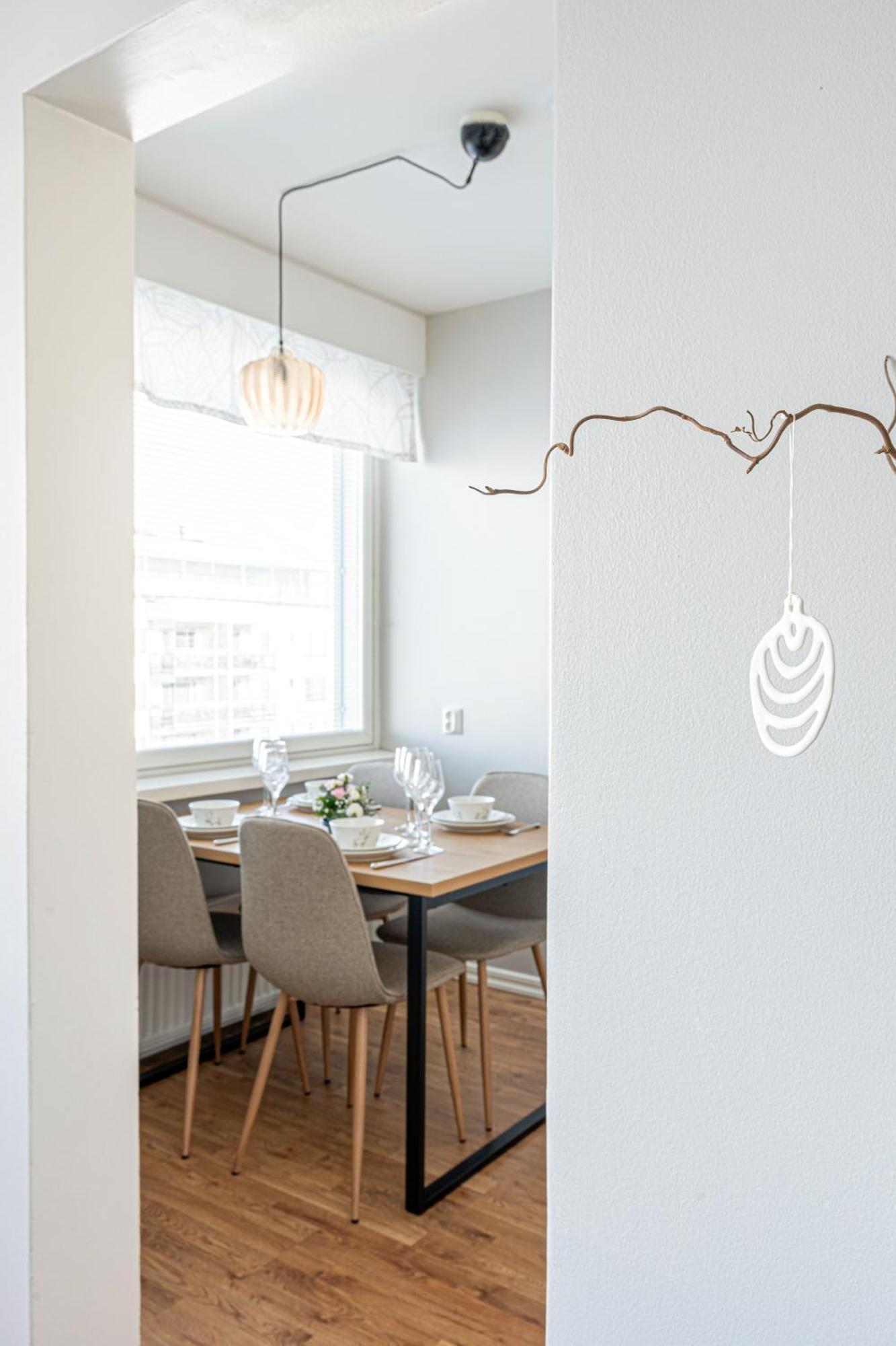 City Apartment Snowberry Rovaniemi Bagian luar foto